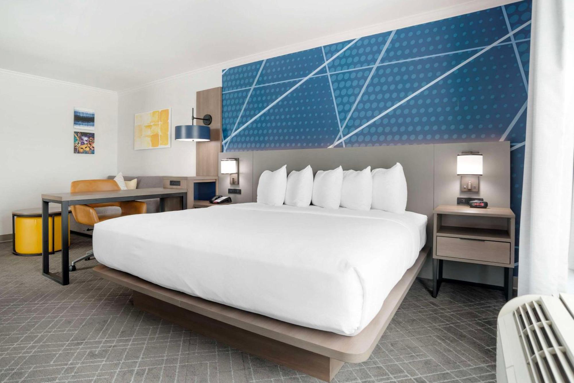 Comfort Inn & Suites New Orleans Airport North 肯纳 外观 照片