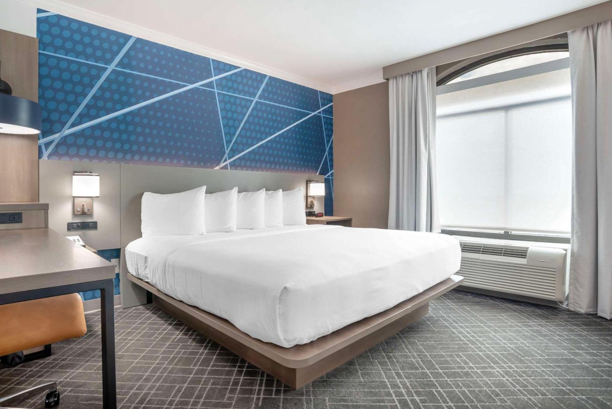 Comfort Inn & Suites New Orleans Airport North 肯纳 外观 照片