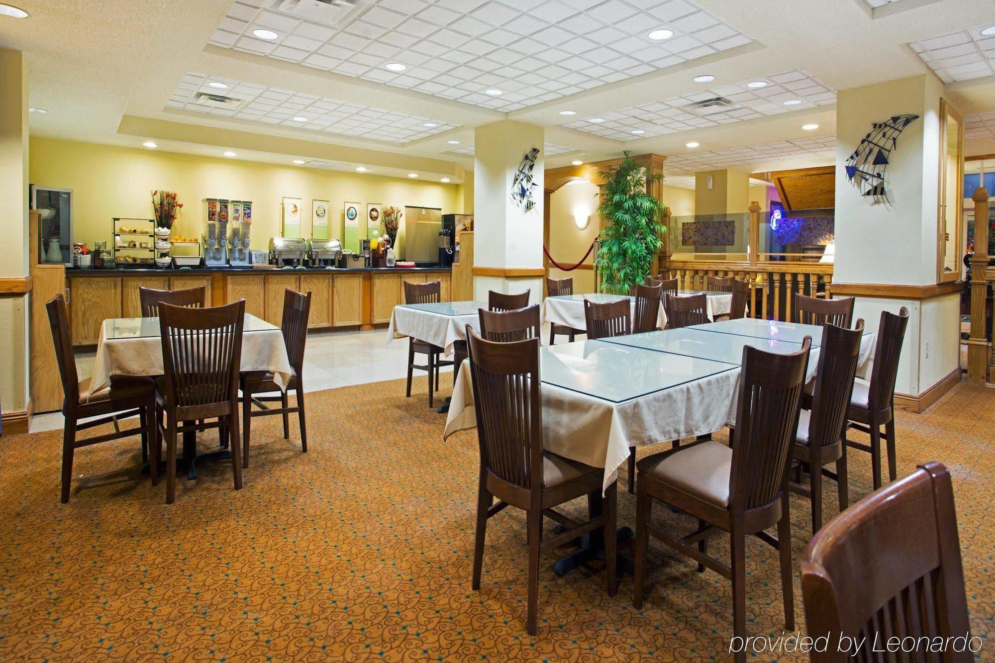 Comfort Inn & Suites New Orleans Airport North 肯纳 餐厅 照片